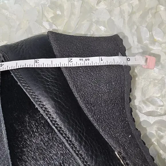 Oscar Sport Black Calf/Pony Hair Winter Snow Boot, Size 37 =6